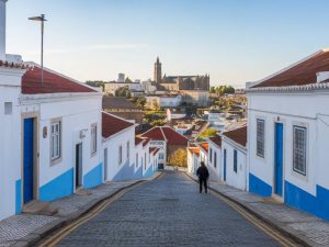 Découvrir le Portugal en une semaine : guide pour seniors